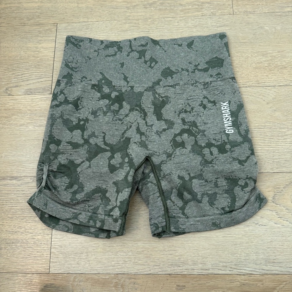 Gymshark Green/Gray Camouflage Shorts - S